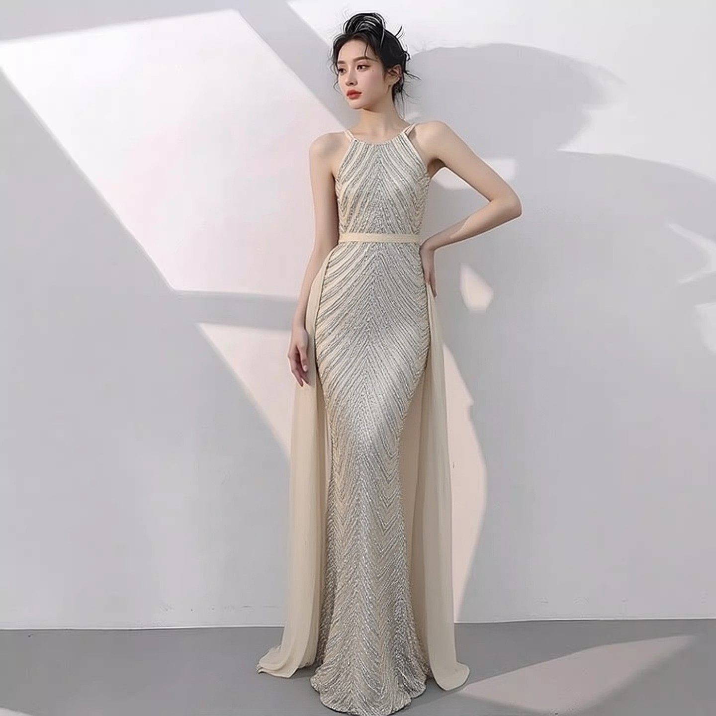 晚礼服大摆连衣裙2026新款法式轻奢高级感名媛宴会穿亮片长款裙女,女装/女士精品,礼服/晚装,淘宝优惠券,粉丝福利购,淘宝优惠卷