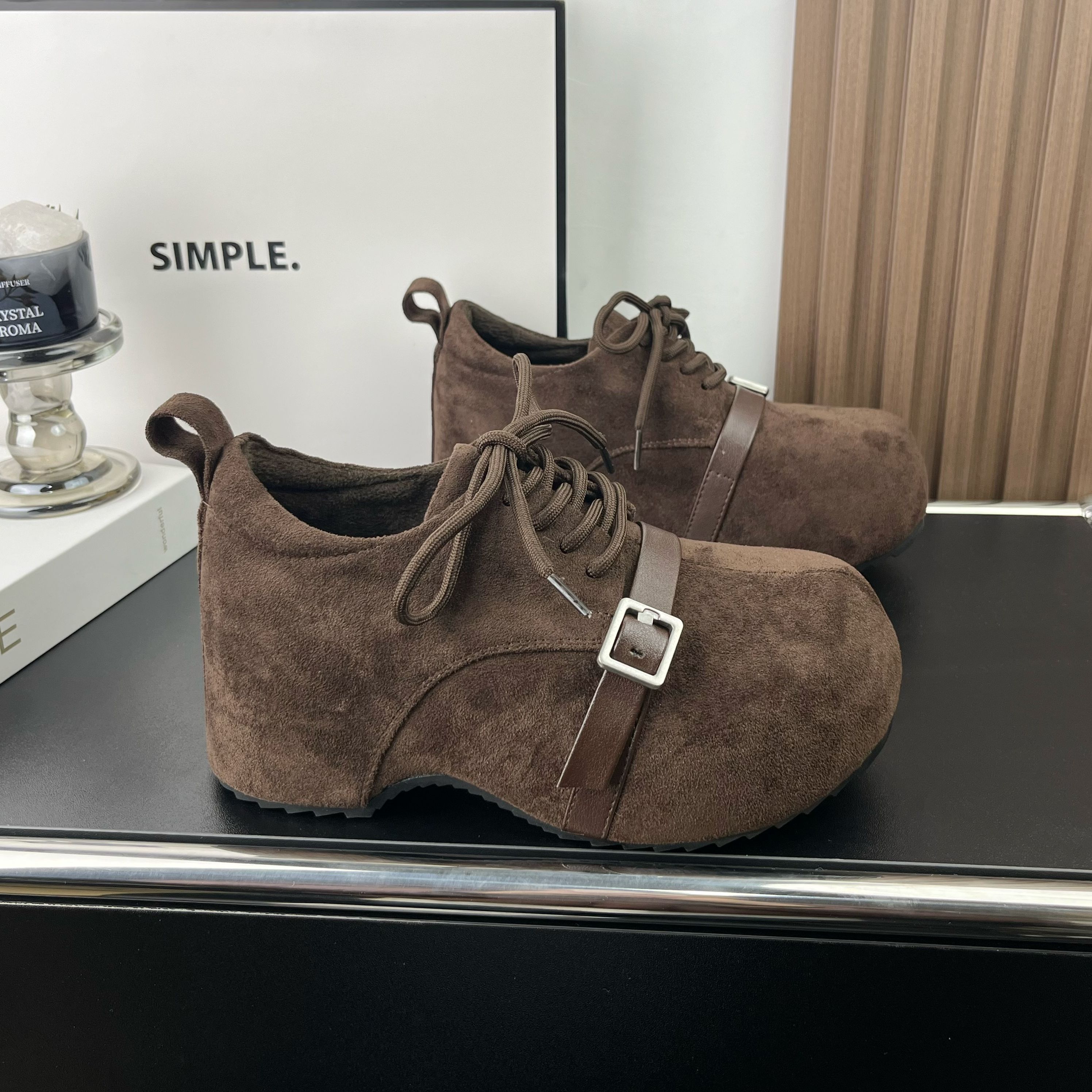 厚底内增高绒面大头勃肯鞋女2025秋冬新款显脚小复古休闲运动鞋