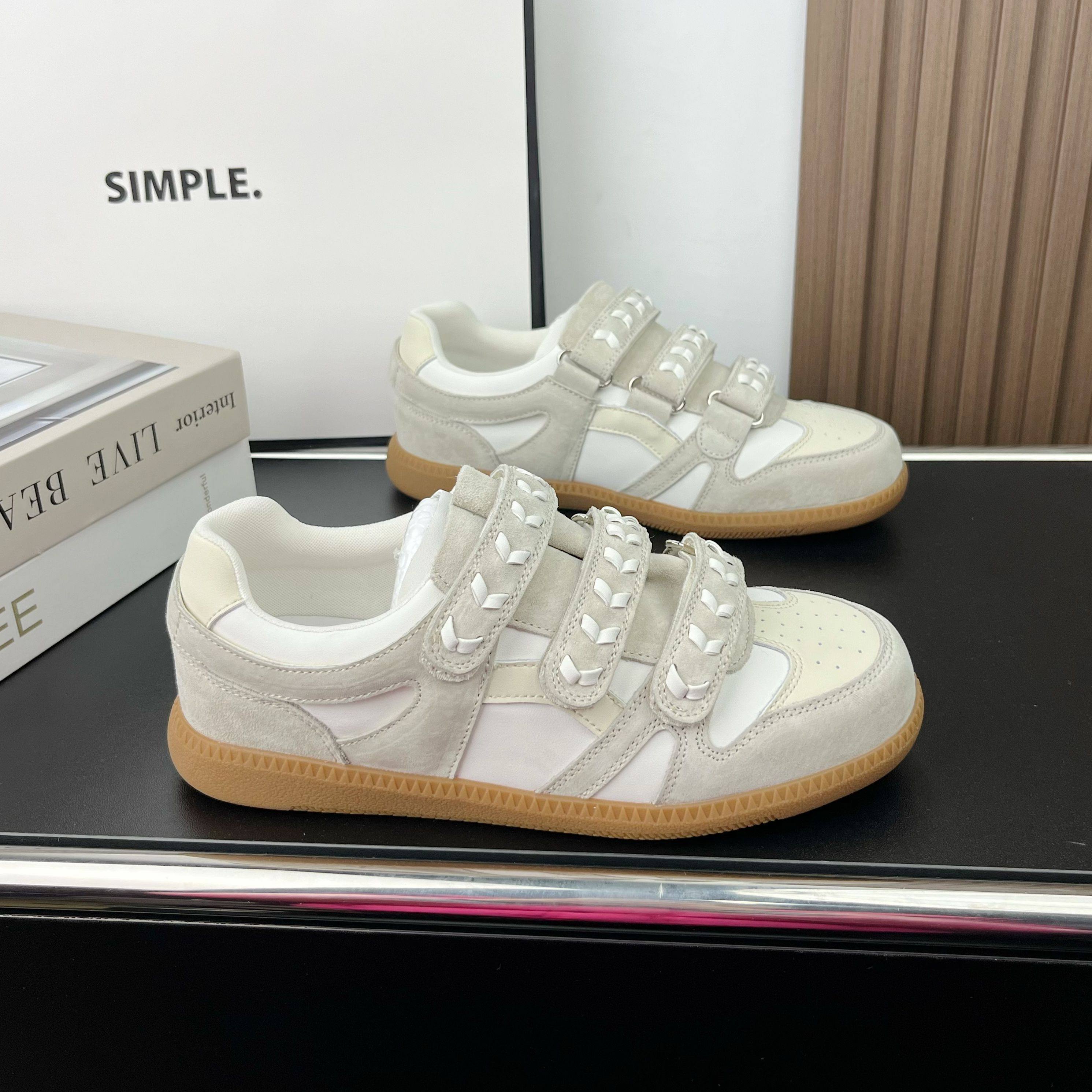 魔术贴翘头德训鞋女2026年春季新款磨砂真皮复古百搭平底休闲板鞋,女鞋,德训鞋,淘宝优惠券,粉丝福利购,淘宝优惠卷