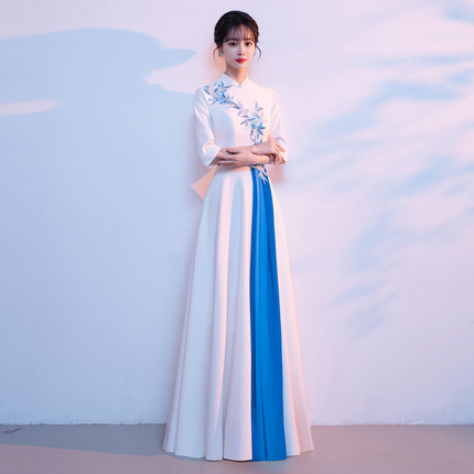 新款大合唱团演出服女长裙渐变红歌朗诵服主持宴会晚礼服表演服装