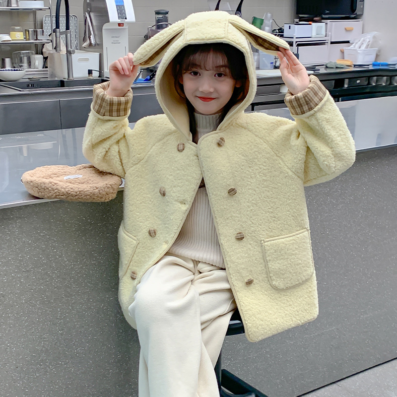 女童羊羔绒外套秋冬装2025新款儿童冬季加厚呢大衣女孩加绒毛毛衣
