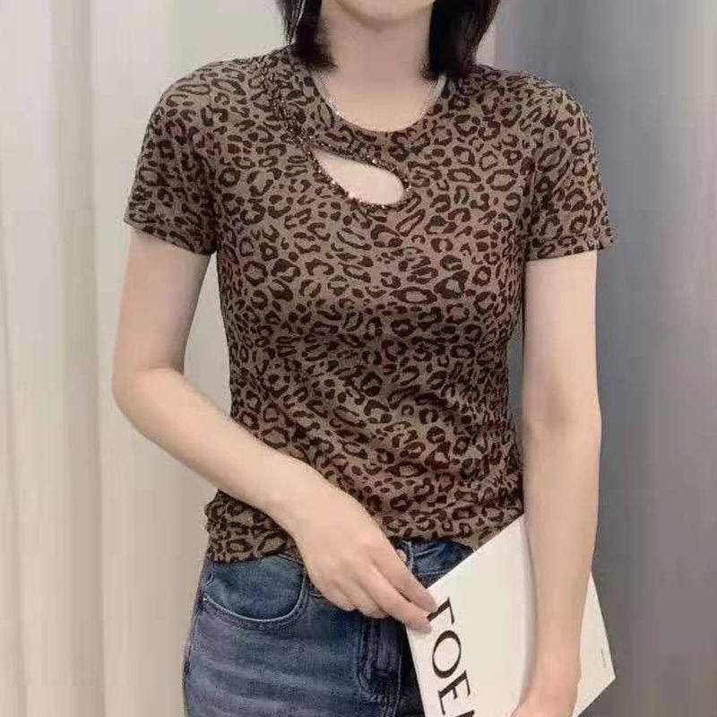 设计感豹纹露肩t桖女2024夏新款修身条纹气质打底衫上衣拉链小衫