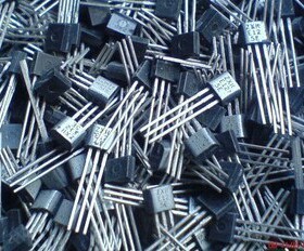 诺信电子商行ZTX451发烧级低频常用小功率插件三极管TO-92S