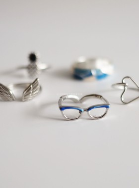 「元宇宙」设计款欧美风戒指配卫衣大衣毛衣裙子卫衣T恤显白美艳