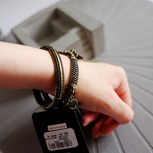 显瘦显白 纯yuan做工质感炒鸡赞中世纪复古风弹力手镯 挂牌8美元