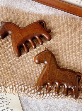 女生小礼物马年檀木梳子头部经络按摩梳头皮疏通五齿梳伴手礼单品