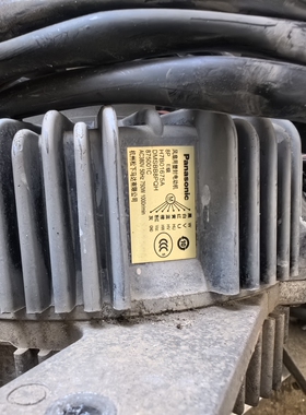 海信日立多联机室外直流电机H7B01675A外机风机DMSBB8PQH拆机件