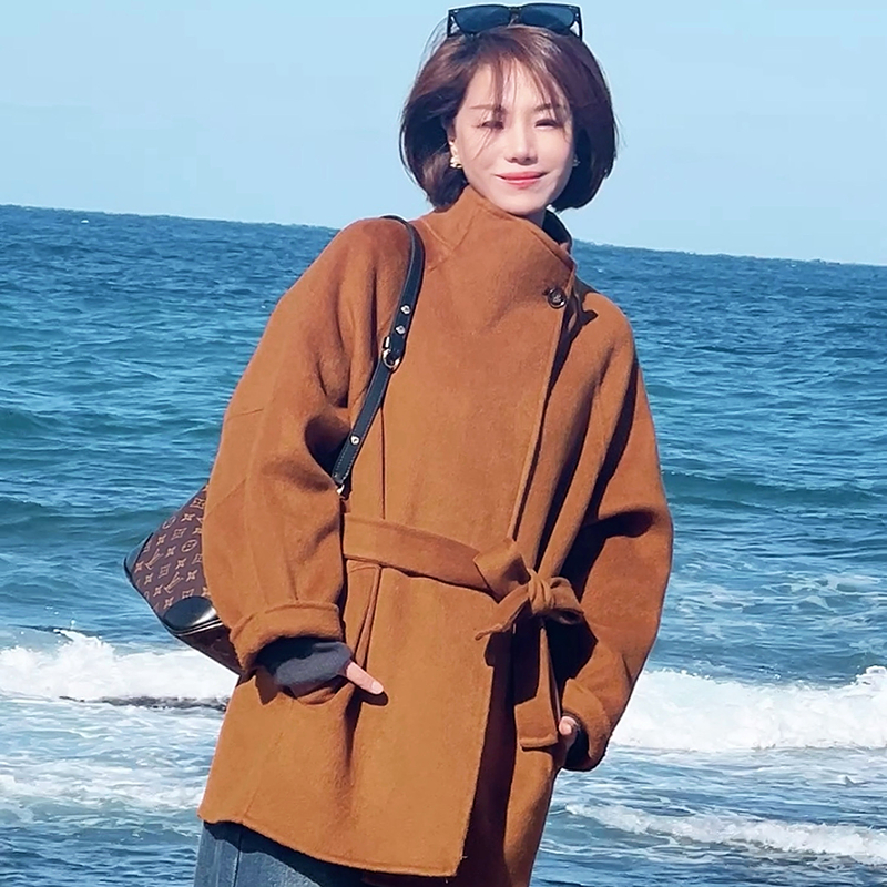 颜菱大衣女2025冬新款经典大翻领立领中长款腰带双面尼大衣Y11105