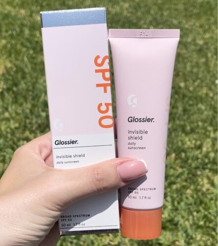 预*定 美国Glossier新款化学防晒轻薄水凝胶精华质地SPF50无香精