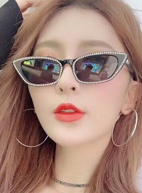 仿镶钻猫眼太阳镜2019时尚小框女士潮流个性太阳眼镜网红墨镜5100