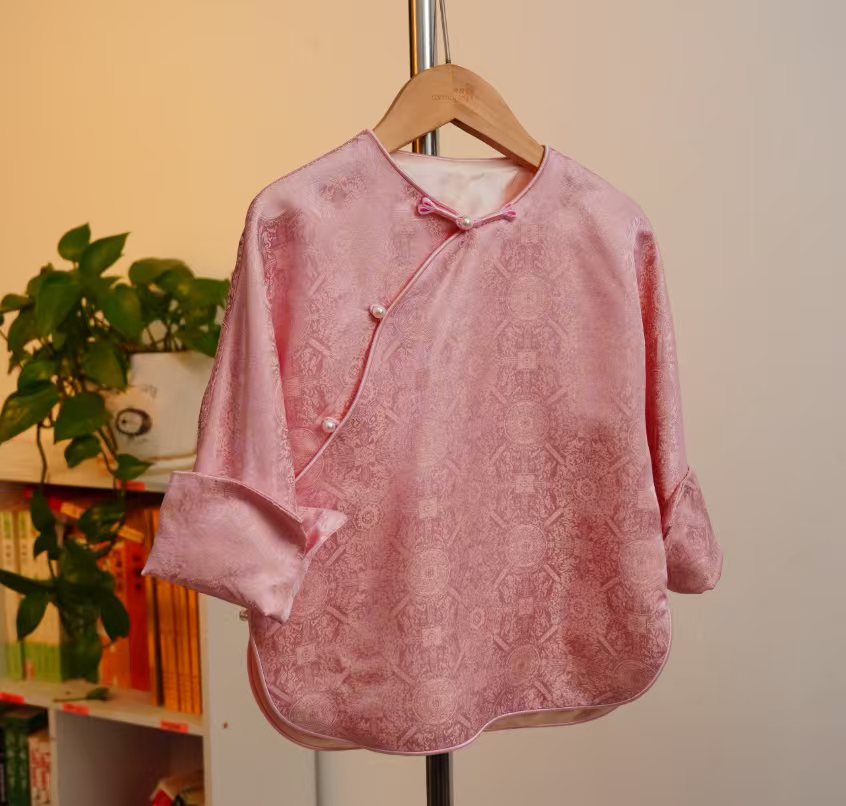卓苗儿童真丝上衣女童宝宝周岁服桑蚕丝粉色八达运圆领斜襟外套