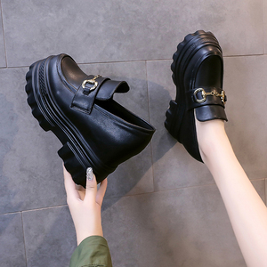 内增高单鞋女2023春季新款英伦风厚底松糕小皮鞋一脚蹬懒人乐福鞋