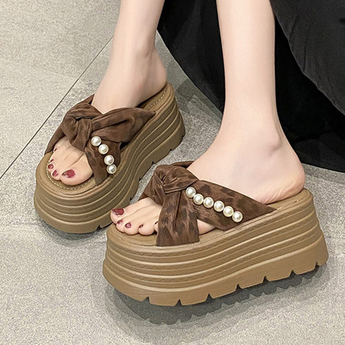 仙女风厚底珍珠拖鞋女松糕凉拖