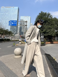 优雅与高级兼顾 慵懒垂感高腰虚边设计亚麻休闲裤 短头花同款裤子