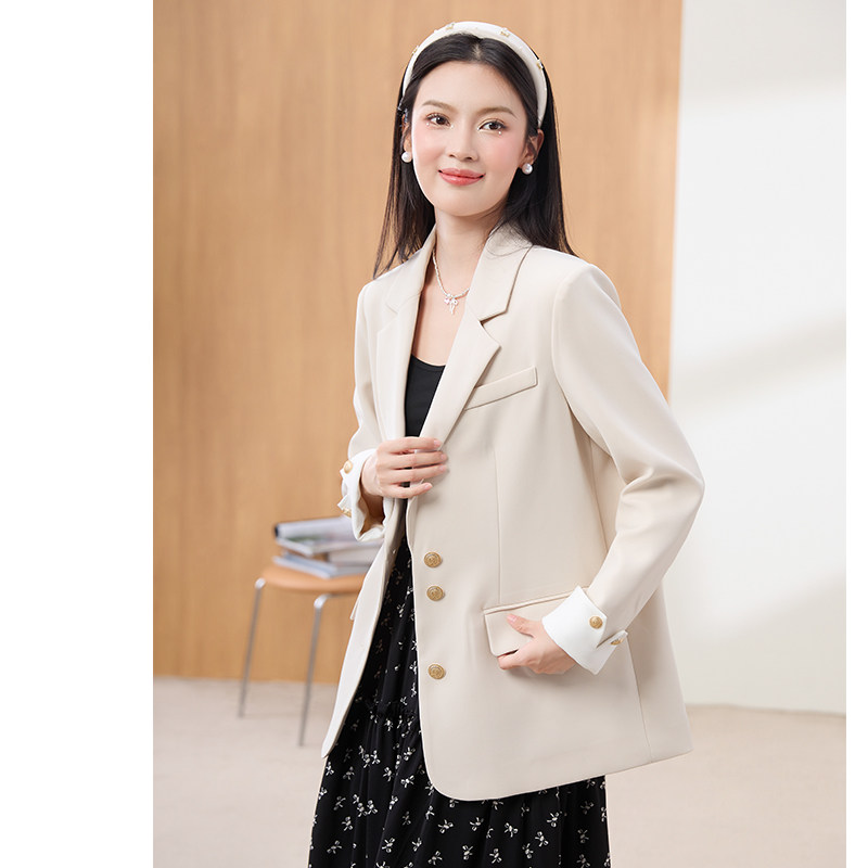 西装外套女2025春秋新款超好看今年流行气质名媛高级感收腰西服