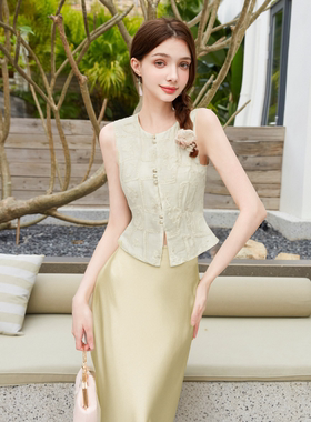 zk lin新中式国风精致贵气马夹女2025夏季新款设计感显瘦显高上衣