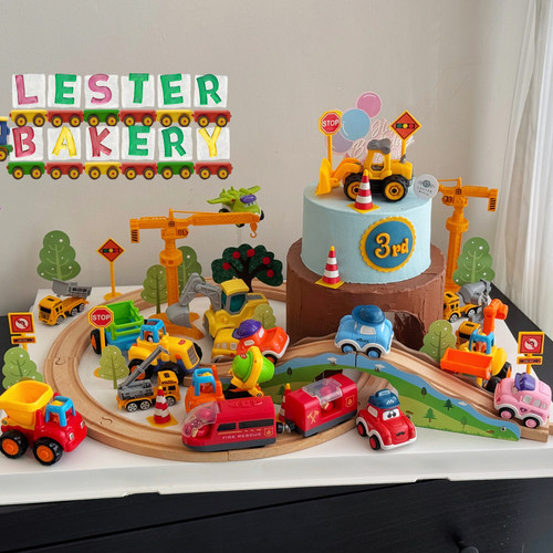 网红儿童Q版卡通电动小火车汽车