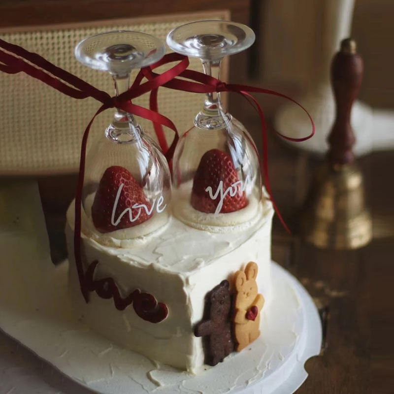 2.14情人节甜品蛋糕杯高脚杯甜品玻璃杯熊兔抱爱心love饼干成品,节庆用品/礼品,蛋糕/烘焙装饰用品,淘宝优惠券,粉丝福利购,淘宝优惠卷