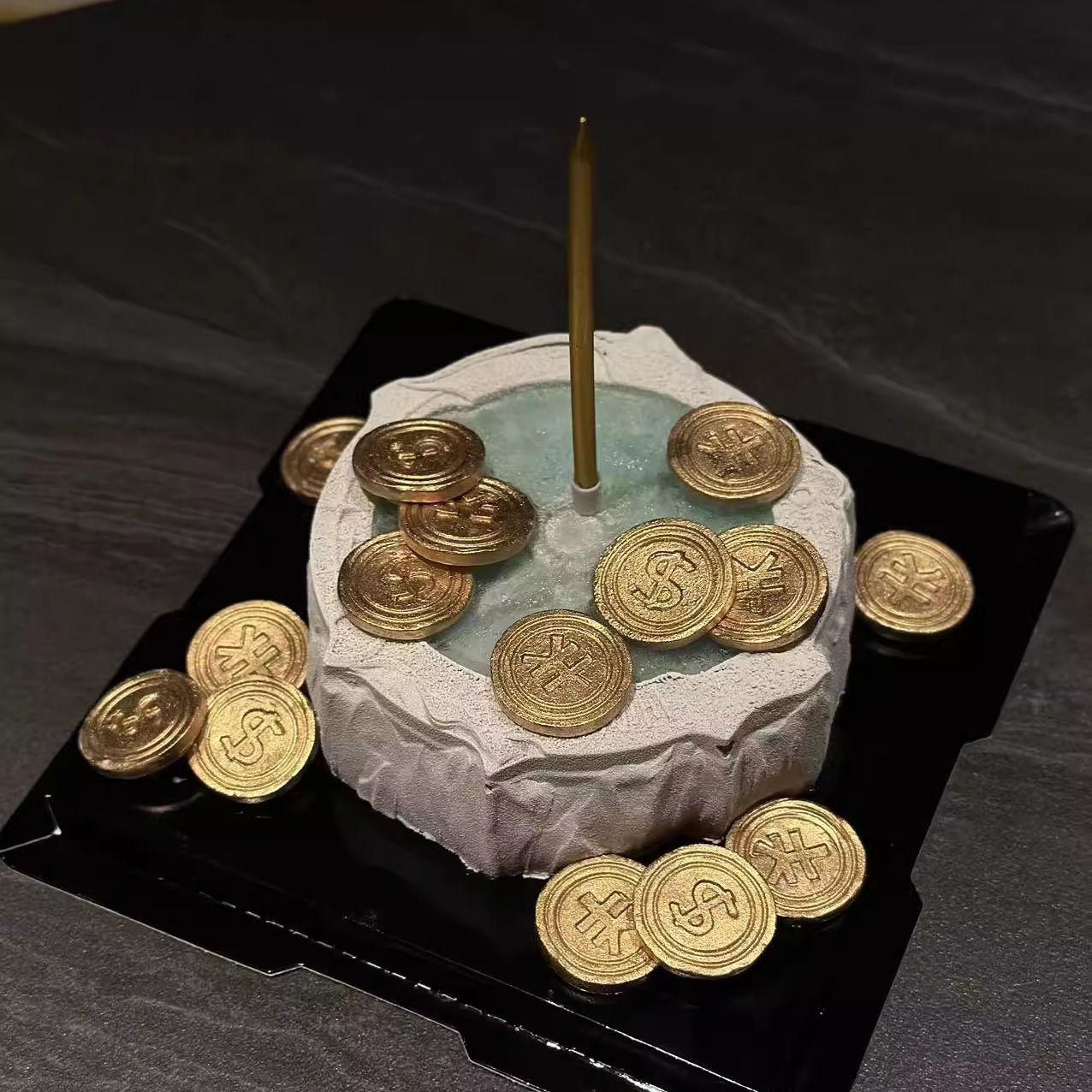 流水成金许愿池男士生日蛋糕装饰