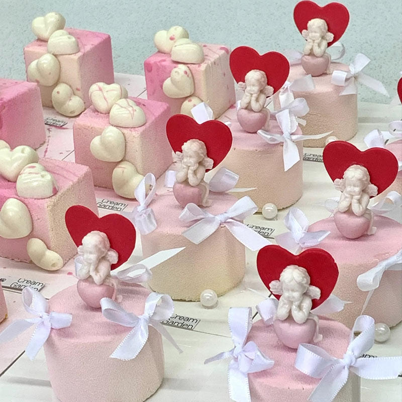 简约2.14情人节甜品蛋糕装饰爱心丘比特天使模具装饰love插件插牌,节庆用品/礼品,蛋糕/烘焙装饰用品,淘宝优惠券,粉丝福利购,淘宝优惠卷