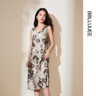 【花想容】粉蓝衣橱2025年新款繁花彩绘印花背心裙无袖光感连衣裙