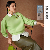 马踏春山 BBLLUUEE 粉蓝衣橱2026春女装 新款 刺绣休闲套头卫衣