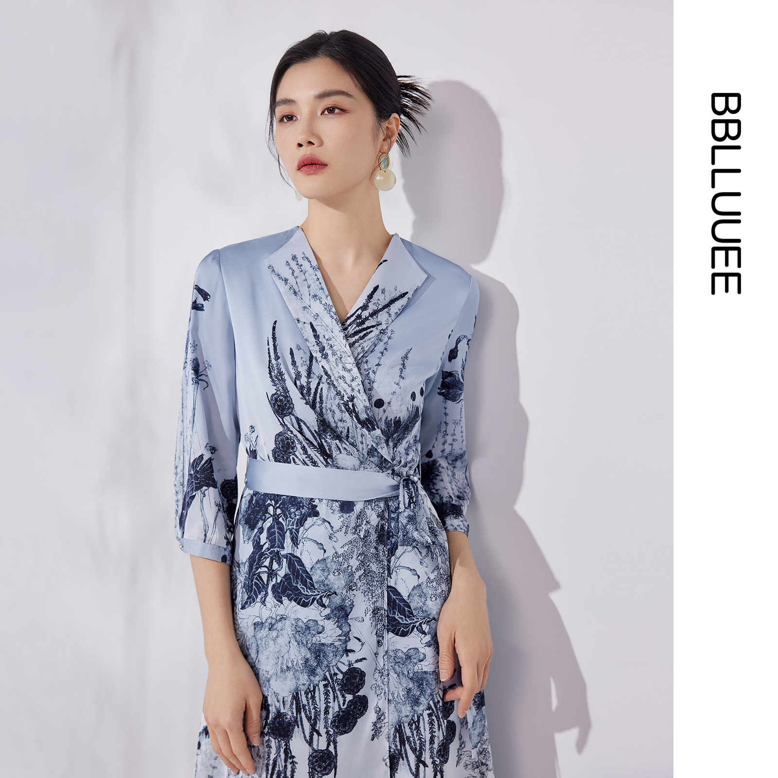 重工晕染印花裙 西装领连衣裙 春茶歇裙