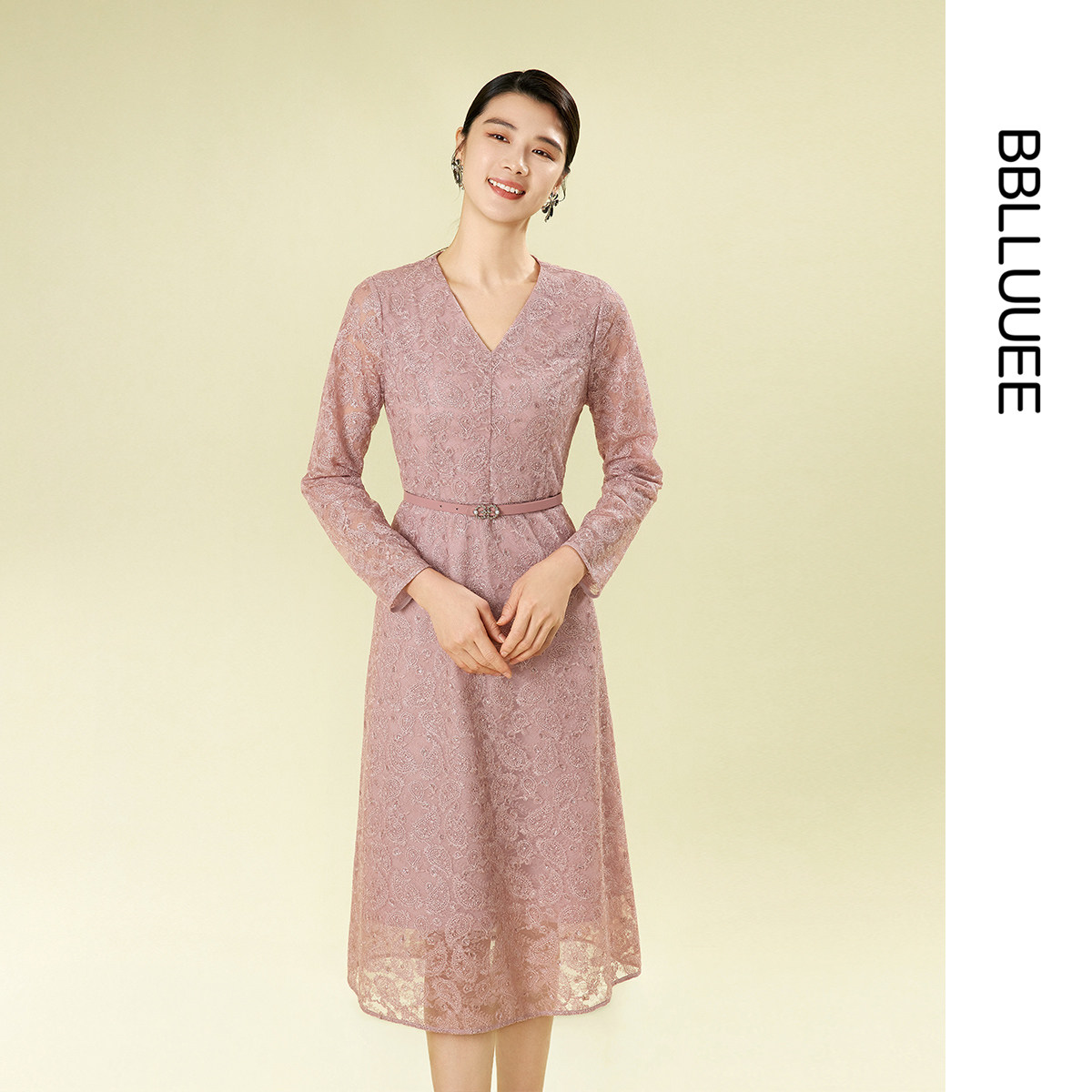 【浪漫腰果花】BBLLUUEE/粉蓝衣橱2026春新款优雅V领蕾丝连衣裙女图片