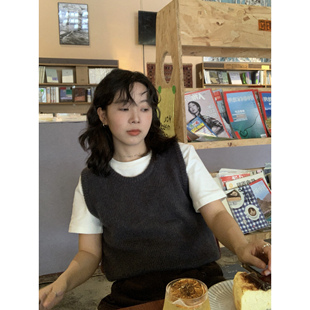 ifbeer复古羊毛深灰色u领针织背心马甲宽松上衣短款ins女韩版秋冬