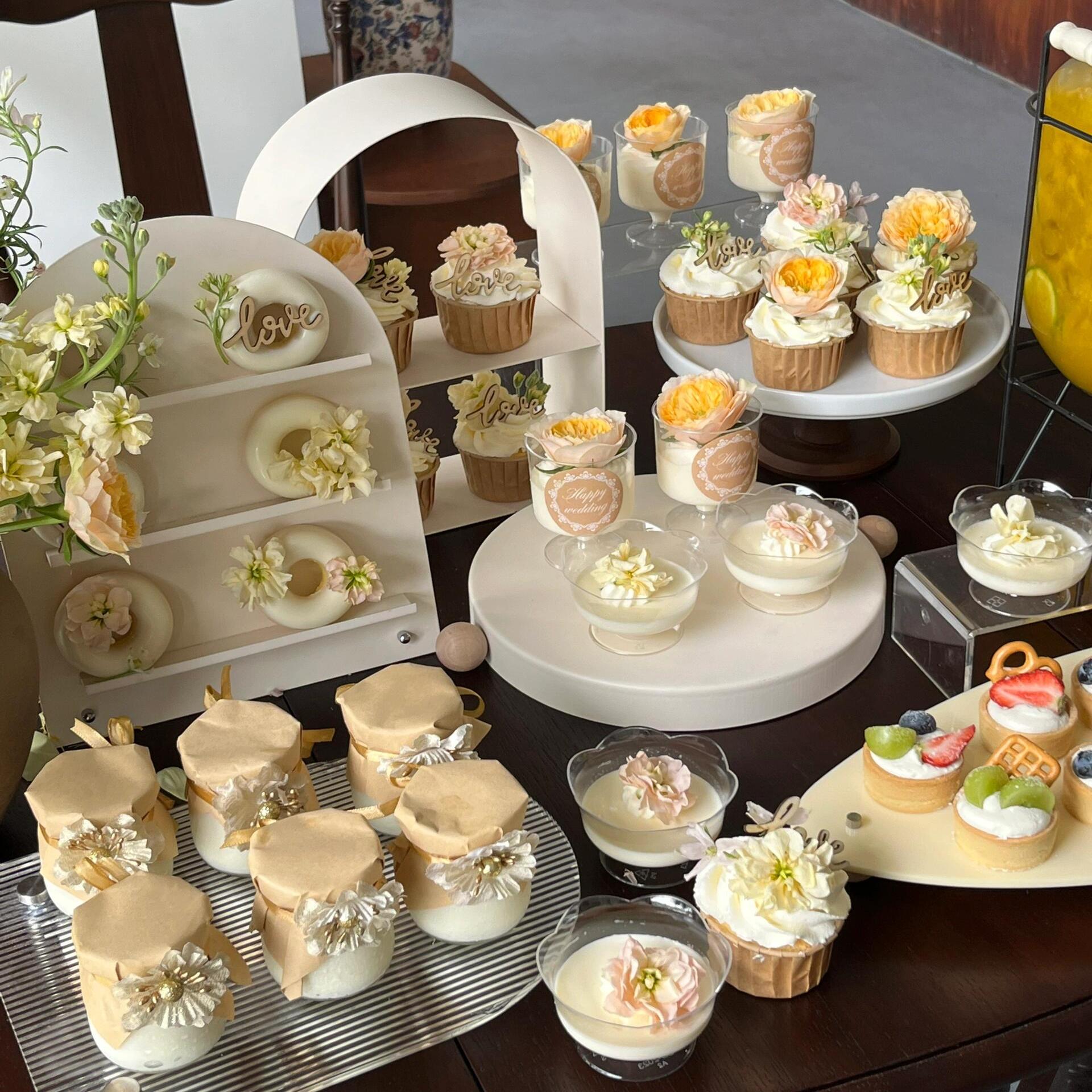 奶油色风格甜品台摆件展示架婚礼摆台装饰生日蛋糕架铁艺点心托盘