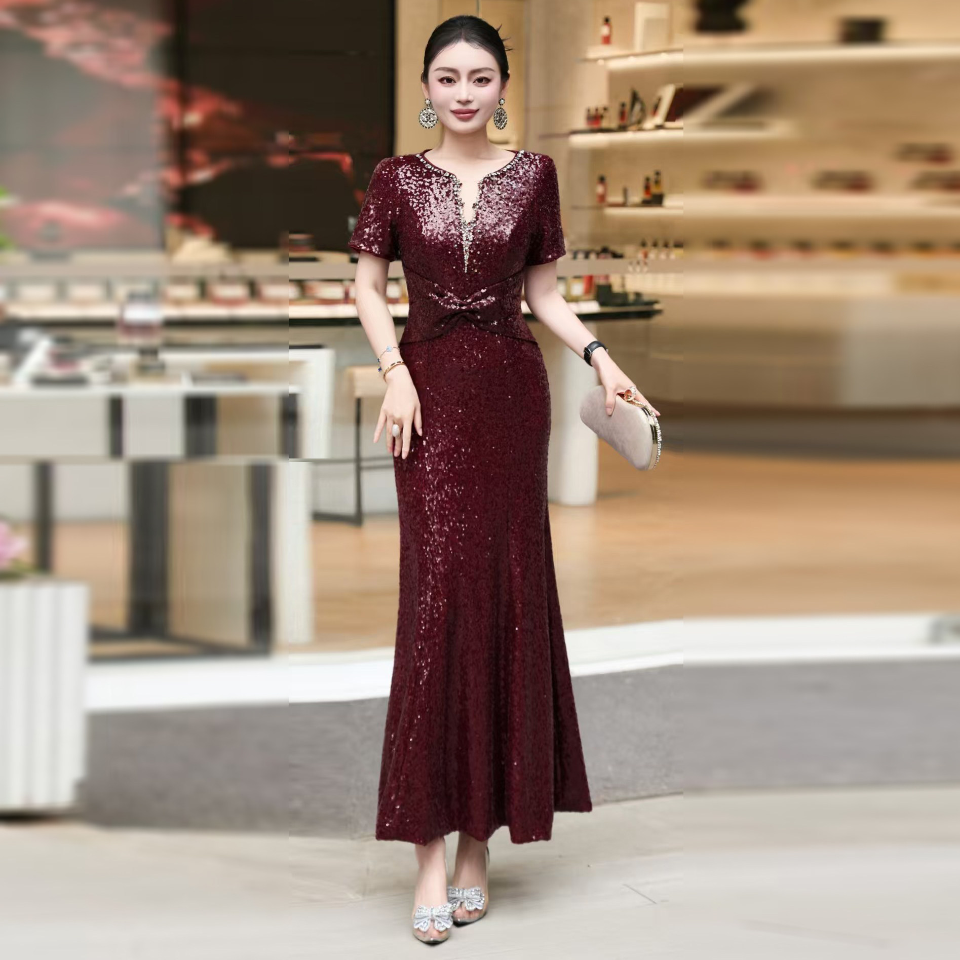 端庄优雅气质钉珠亮片v领修身鱼尾宴会轻奢礼服晚装喜妈妈连衣裙