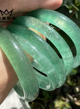 天然水晶绿草莓晶手镯招桃花圆条网红热销女款森女系实物实拍现货
