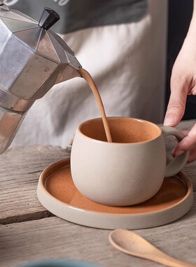 小众咖啡杯碟套装创意设计家用复古高级感中古粗陶拉花杯子拿铁杯