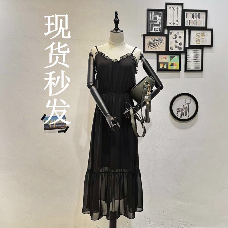 【李潇洒】胖mm夏季雪纺吊带连衣裙大码女装V领黑色显瘦过膝长裙