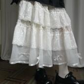 daytoday日常研究所天使 泪蕾丝蝴蝶结大裙摆天使刺绣长半裙