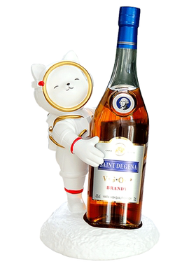 现代轻奢太空人航天员猫咪红酒架摆件酒柜装饰品北欧创意葡萄酒架
