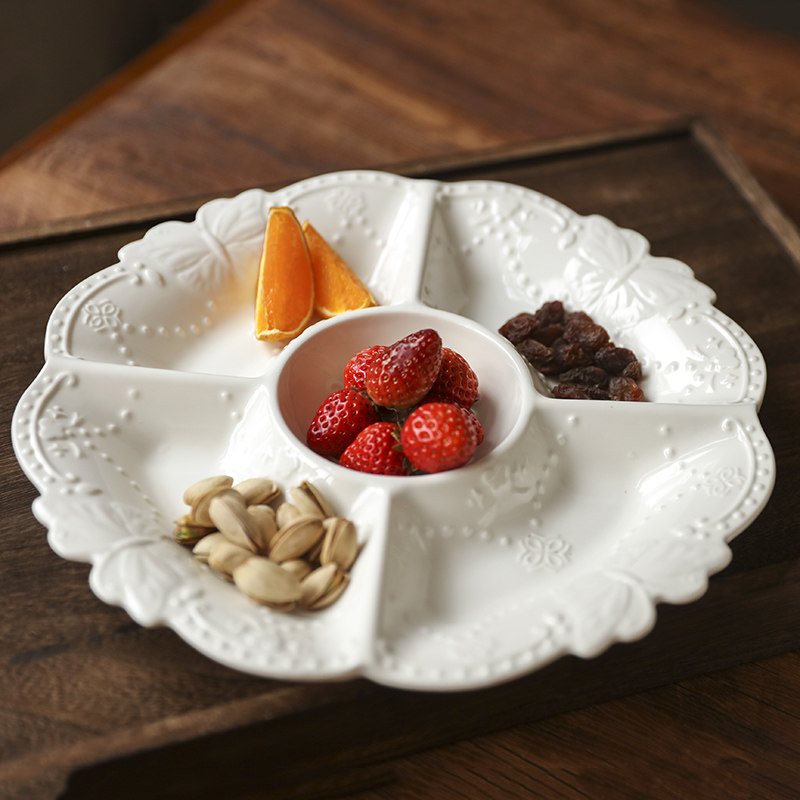 陶瓷水果盘复古浮雕分格盘客厅零食盘子过年轻奢干果盘摆盘坚果盘