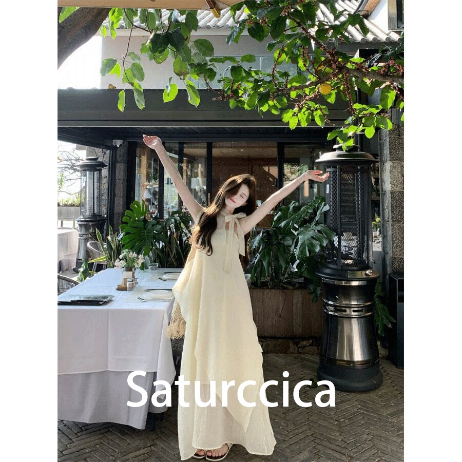 Saturccica白色吊带大摆连衣裙