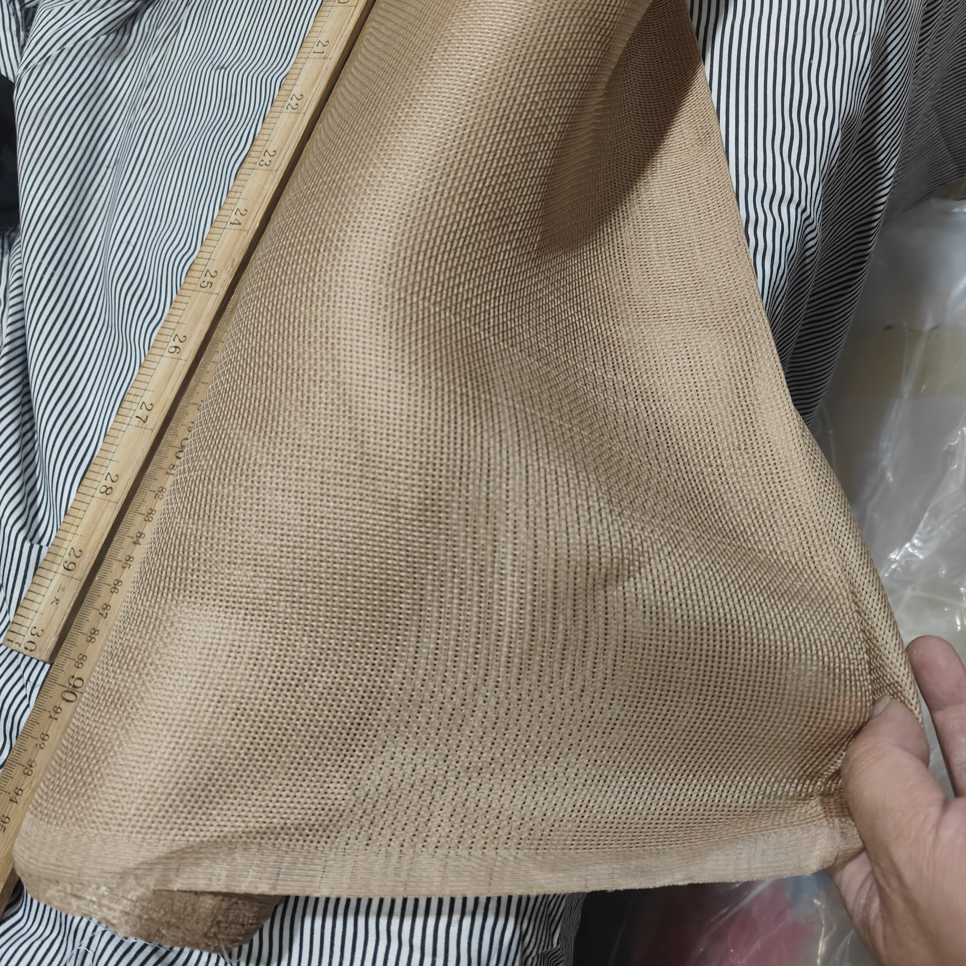 咖色真丝绡织萝格16姆米精品布料 挺括时装设计师连衣裙面料