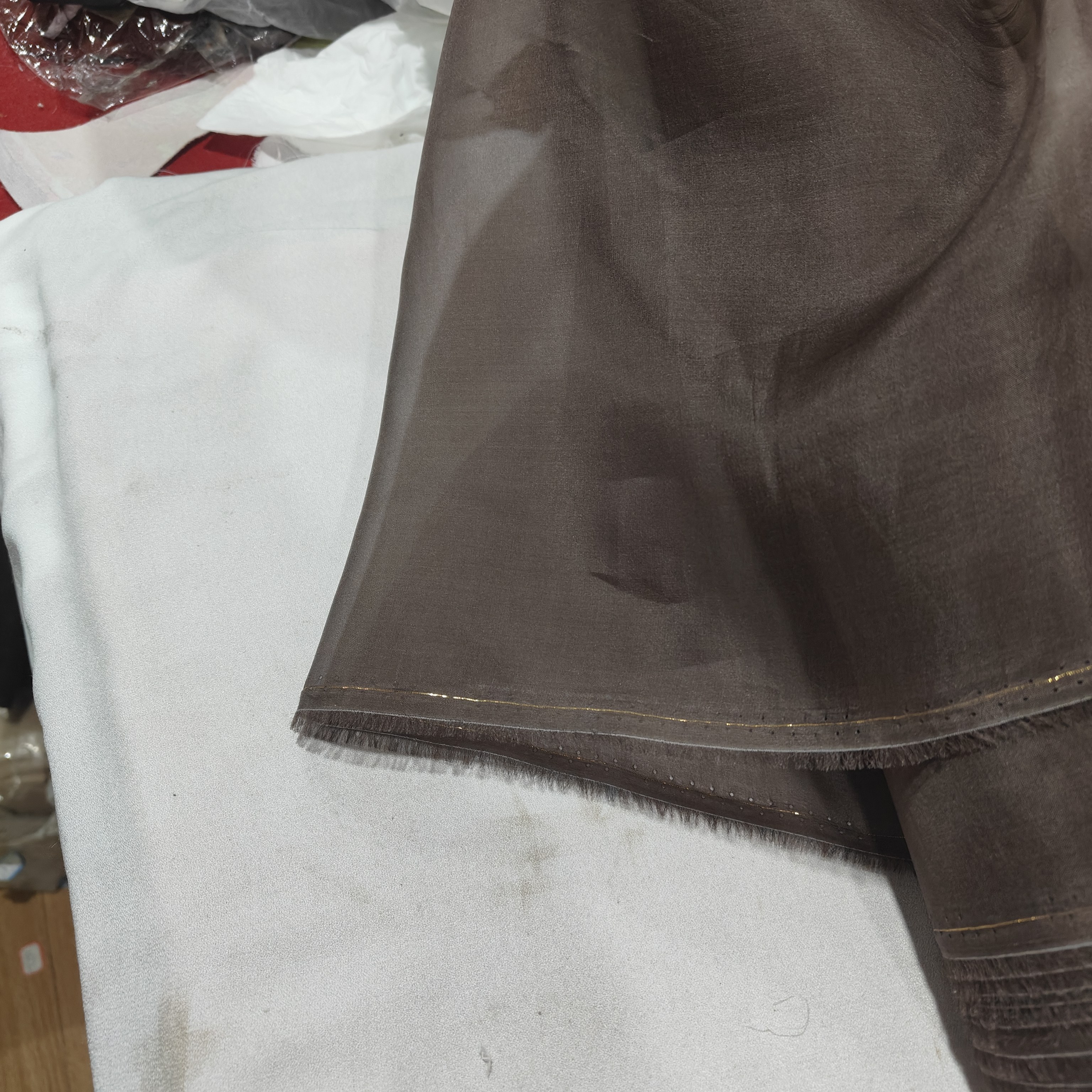 咖啡色真丝绡欧根纱100%桑蚕丝硬纱丝绸布料 古装汉服挺括纱布