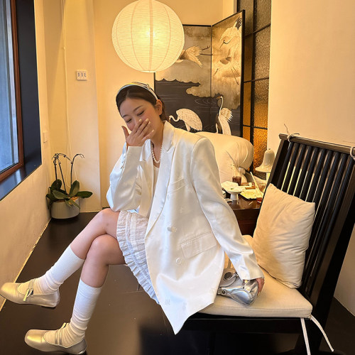 新中式国风白色缎面提花西装女