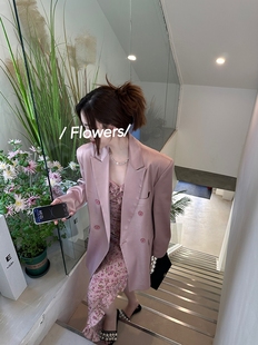 女 气质高级感仿醋酸亮面西装 蒋哇塞 缎面光泽感粉色西服2023春季