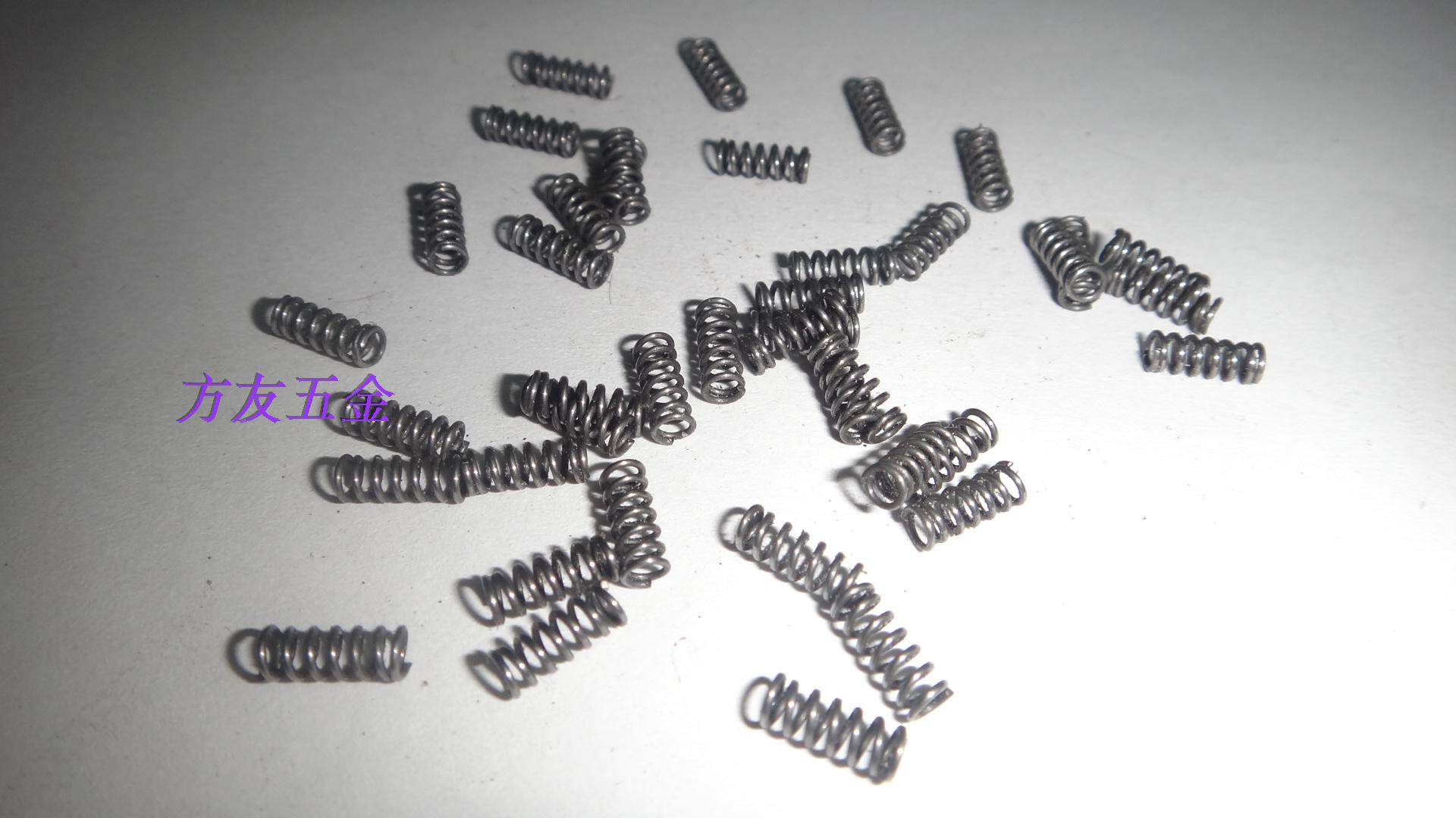 压缩弹簧/钢丝弹簧/拉簧/压簧0.5*3.2*8 /7圈/钢丝粗*外径*长度