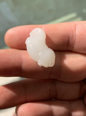 新疆和田玉羊脂白玉唐马吊坠挂件手把件摆件收藏礼品