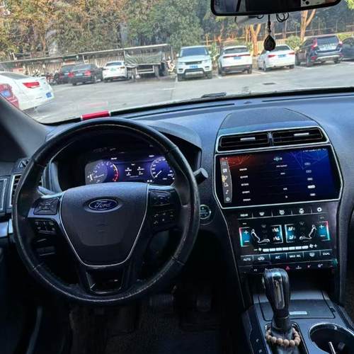 探险者安卓大屏导航仪