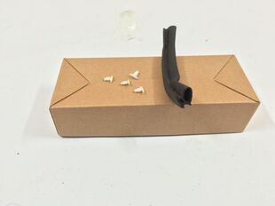 240 250 330 6防尘防水密封边门胶条 270 挖掘机配件日立ZAX230