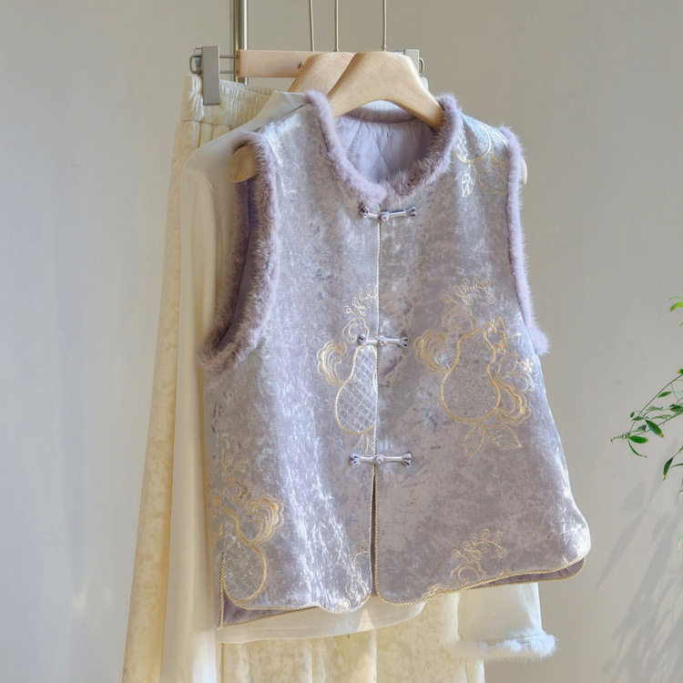 新中式高档贵气时尚减龄夹棉马甲2025冬季款复古国风无袖坎肩上衣,女装/女士精品,马夹,淘宝优惠券,粉丝福利购,淘宝优惠卷