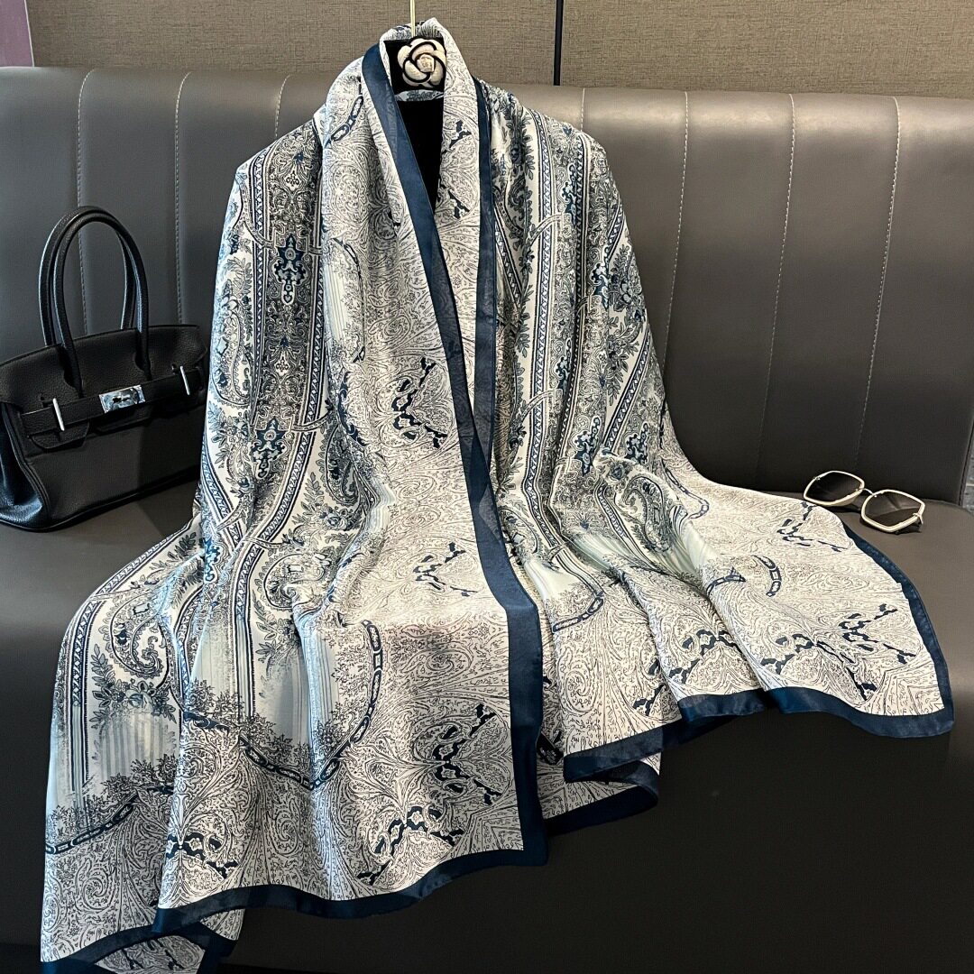 春夏女新款印花长巾民族风头巾披肩丝巾时尚休闲装饰防晒亲肤舒适