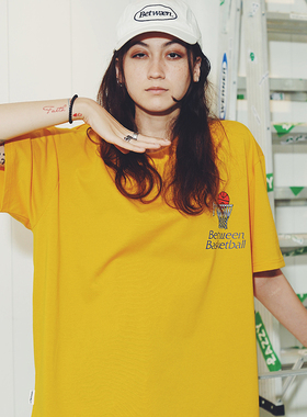 a.t Between Vintage Hoops篮球主题宽松休闲短袖T恤 不支持退换