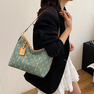 2025新款时尚百搭大容量托特包女士单肩斜挎包休闲轻便女士通勤包